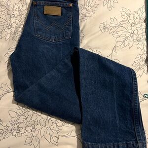 Wrangler Indigo Blue Jeans with Tan Accents